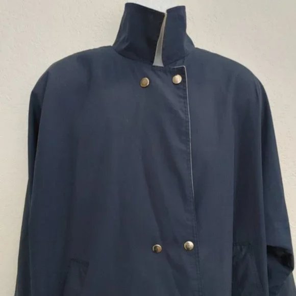 Vintage Charles Klein Men's Navy Rain Jacket (12) - Picture 3 of 10